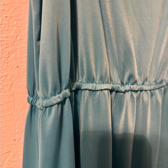 Stretchy blue high low dress size l/xl - Picture 3 of 11